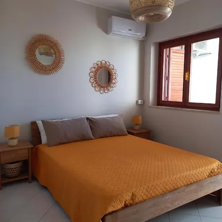 Le Soleil Et La Brise Apartment